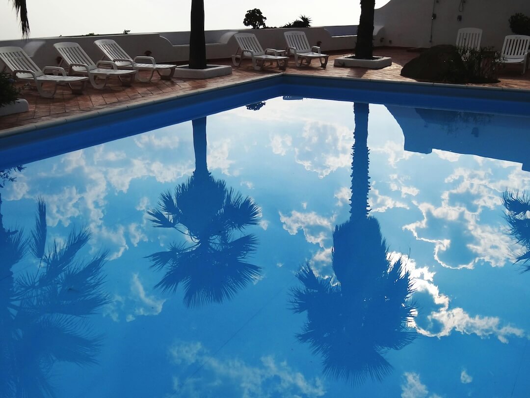Adapting to Florida’s Climate for Optimal Pool Performance Image